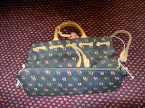 Designer handbag gets no respect