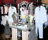 Swing shop centered around a table