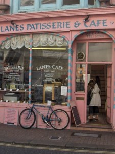 French version of bike and shop