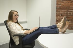 Yes, you can create a fully-customizable web site for your consignment shop