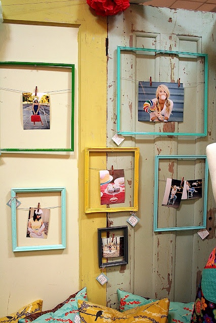 Recycling vintage frames in a casual manner!