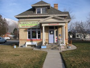 Be sure your potential customer knows what your consignment shop looks like!