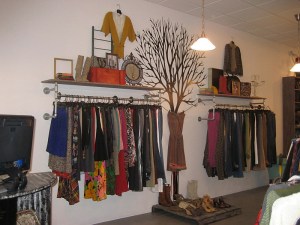 Simple but attractive wall display area, from AuntieKate.wordpress.com