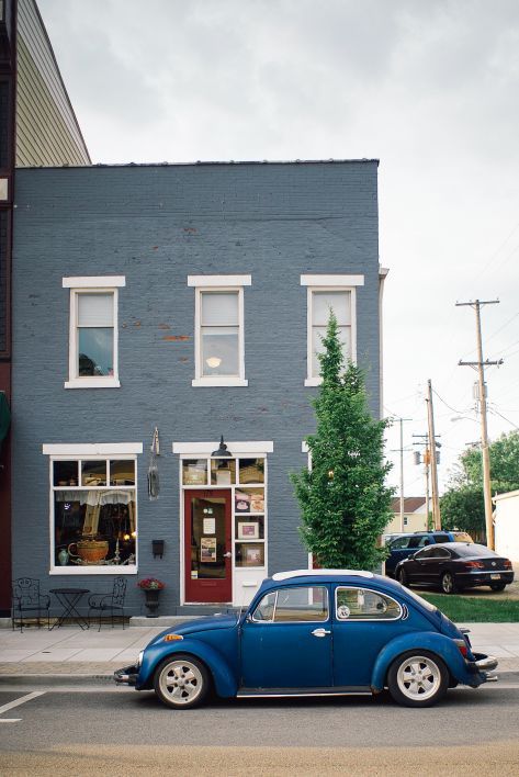 Nice photo, huh?But rather, umm, boring?