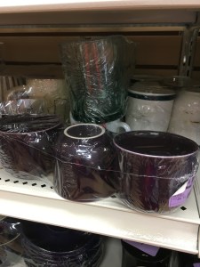 Keeping individual mugs and glasses with their mates can be challenging. TGtbT.com saw this shrink-wrap solution on the NARTS Bus Tour